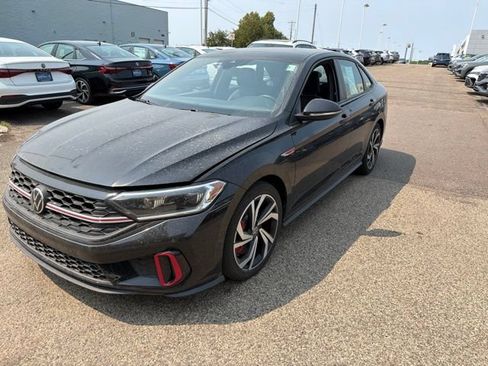 Used 2023 Volkswagen Jetta GLI Autobahn FWD image 7