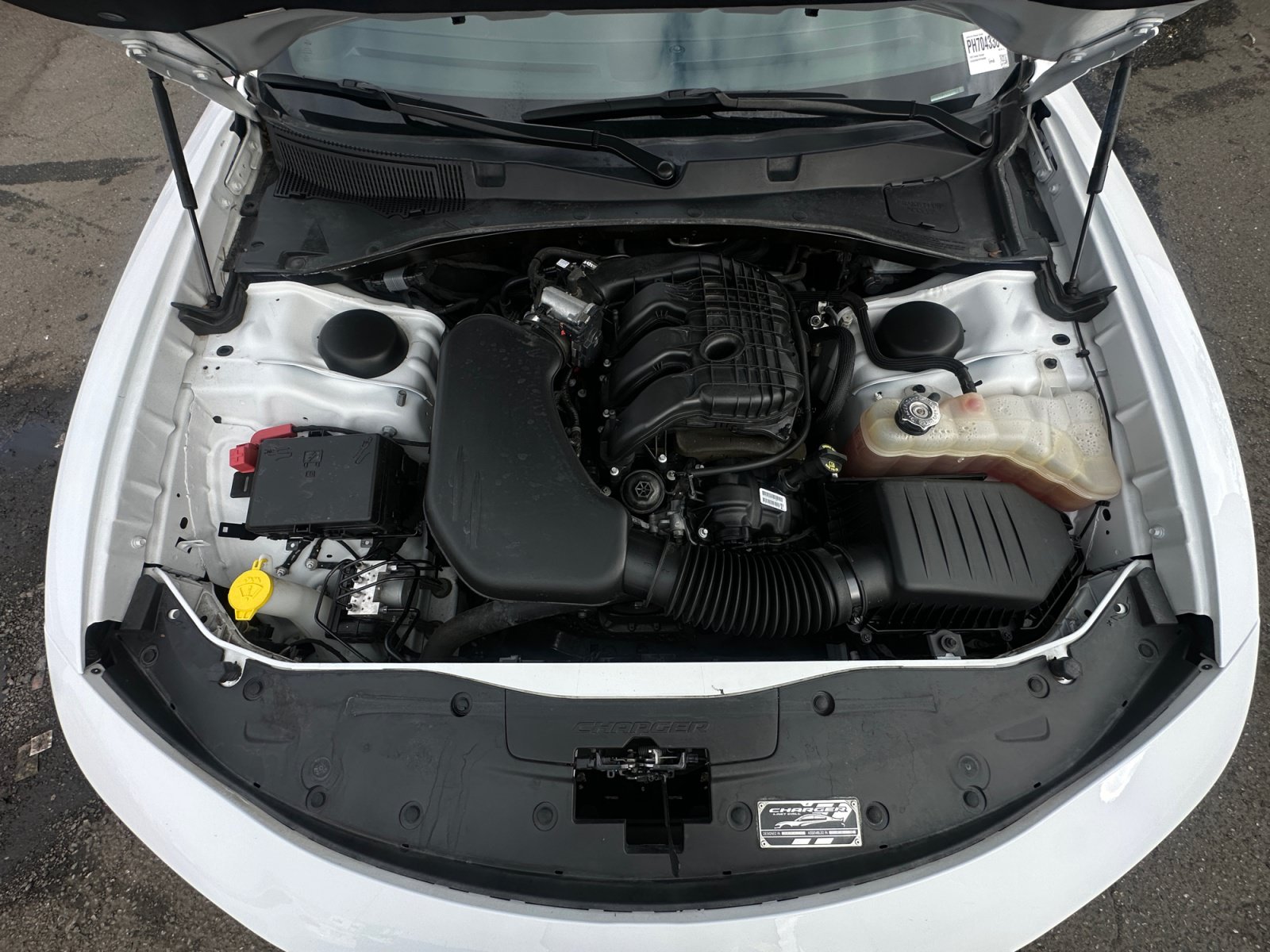 Used 2023 Dodge Charger SXT RWD image 25