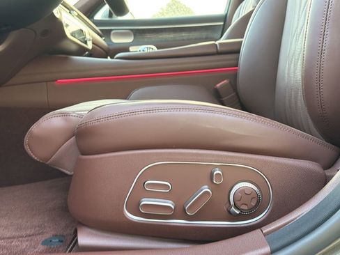 Used 2024 Genesis G90 3.5T image 23