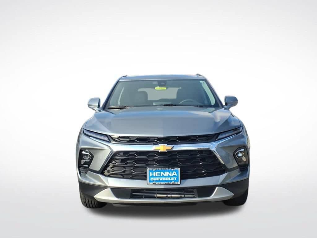 New 2026 Chevrolet Blazer LT w/ Convenience Package FWD image 9