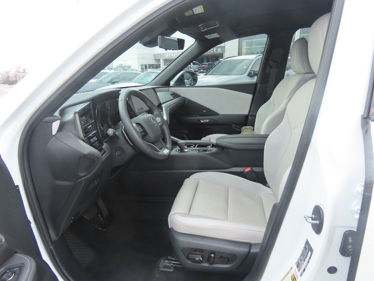 Used 2025 Lexus TX 350 AWD w/ Technology Package image 27