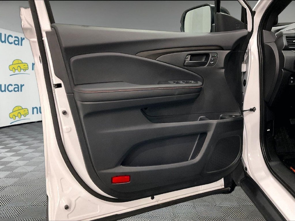 Used 2025 Honda Ridgeline TrailSport+ image 9