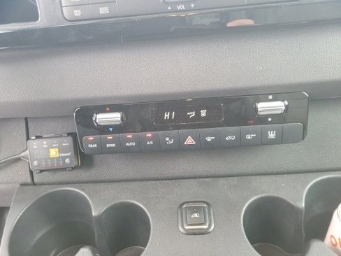 Used 2025 Mercedes-Benz Sprinter 2500 image 20