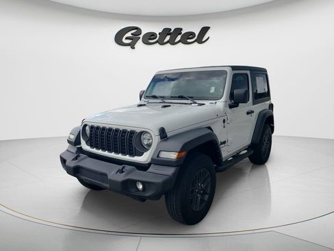 Used 2024 Jeep Wrangler Sport AWD/4WD image 1