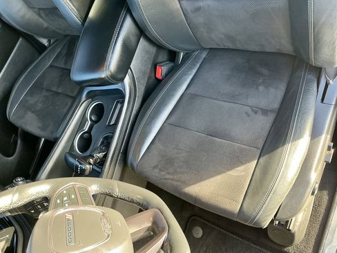 Used 2021 Dodge Durango GT image 39