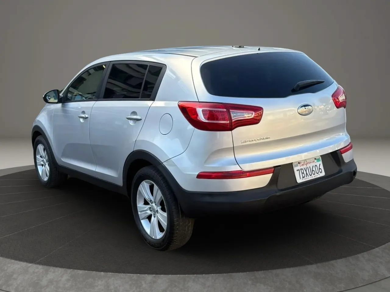Used 2013 Kia Sportage LX FWD image 4