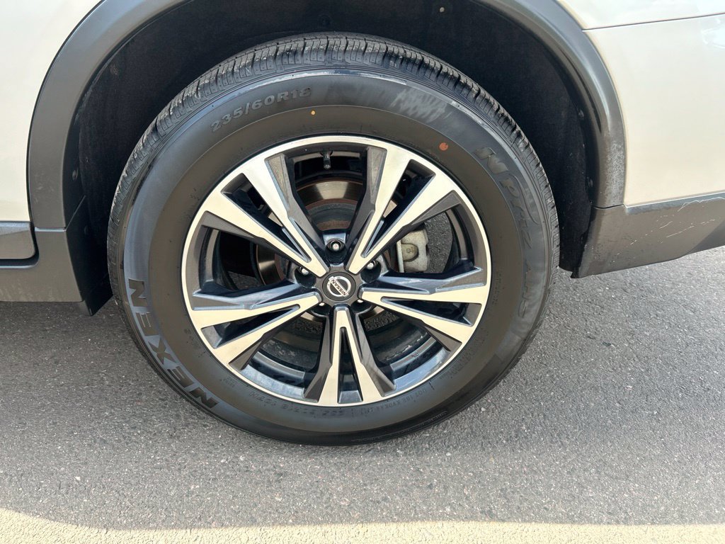 Used 2018 Nissan Rogue SL AWD/4WD image 31