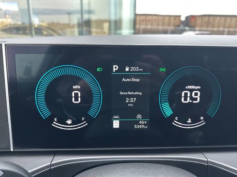 Used 2025 Hyundai Santa Fe SE image 44