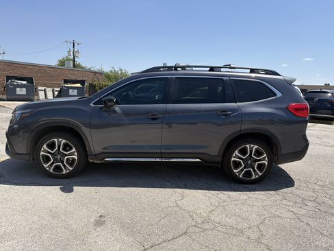 Used 2025 Subaru Ascent Limited AWD/4WD image 6