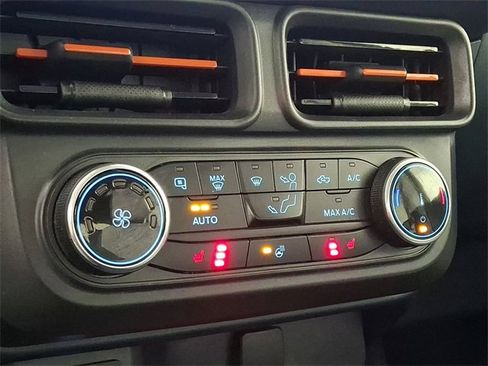 Used 2023 Ford Maverick XLT w/ Equipment Group 300A Standard image 17