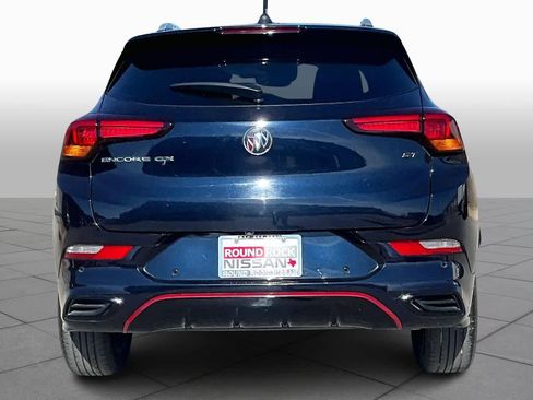 Used 2020 Buick Encore GX Essence w/ Experience Buick Package image 5