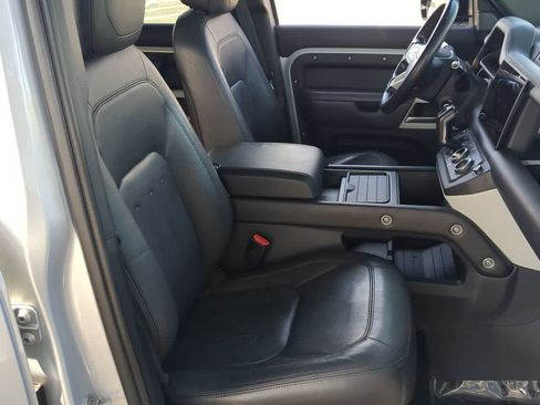 Used 2022 Land Rover Defender 110 XS Edition image 24