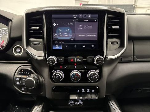 New 2026 RAM 1500 4x4 Crew Cab image 8