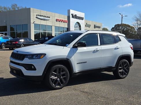New 2026 Jeep Compass Latitude image 1