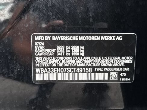 Used 2025 BMW 740i xDrive w/ Premium Package AWD/4WD image 29