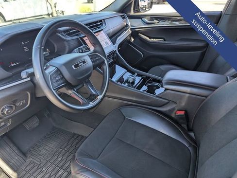 Used 2022 Jeep Grand Cherokee Trailhawk w/ ADV Protech Group II AWD/4WD image 25