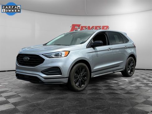 Used 2022 Ford Edge SE w/ Black Appearance Package image 1