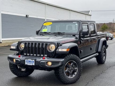 Used 2023 Jeep Gladiator Rubicon w/ Trailer Tow Package AWD/4WD image 2