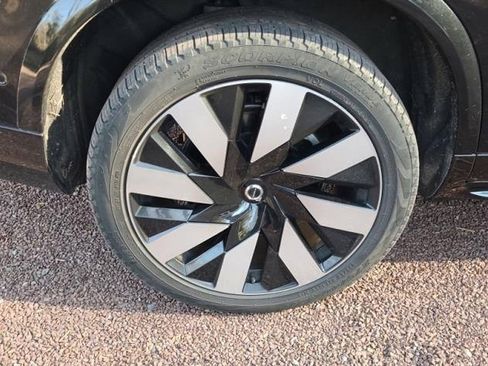 Certified 2023 Volvo XC90 T8 Ultimate image 20