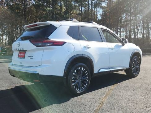 New 2026 Nissan Rogue Platinum w/ Platinum Premium Package AWD/4WD image 3