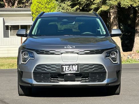 Used 2024 Kia Niro Wind FWD image 9