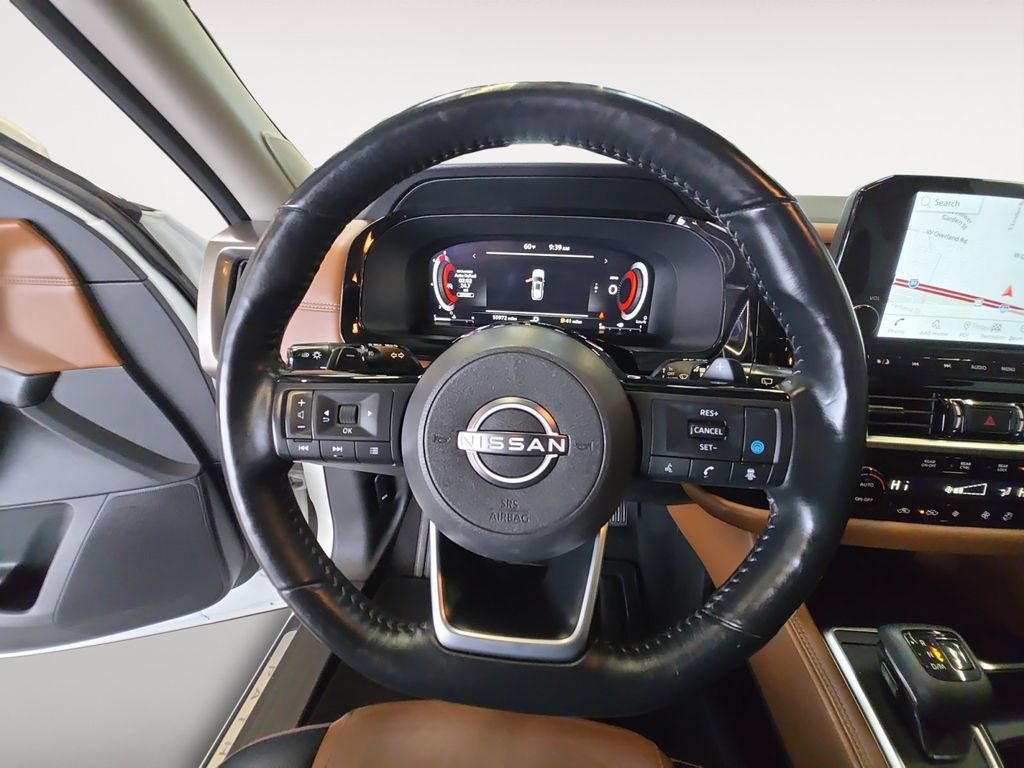 Used 2023 Nissan Pathfinder Platinum AWD/4WD image 13