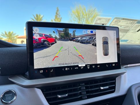 New 2026 Ford Explorer Active image 27