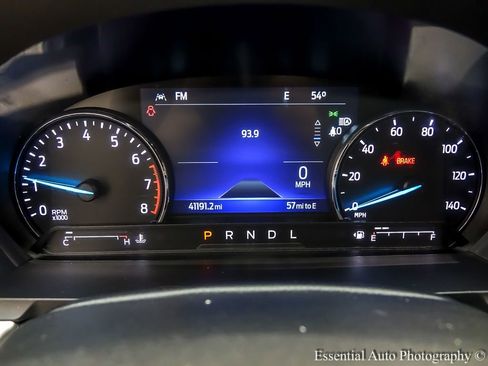 Certified 2022 Ford Explorer XLT image 15