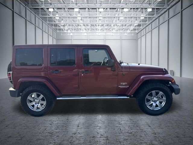 Used 2012 Jeep Wrangler Unlimited Sahara w/ Mopar Chrome Edition Group AWD/4WD image 6