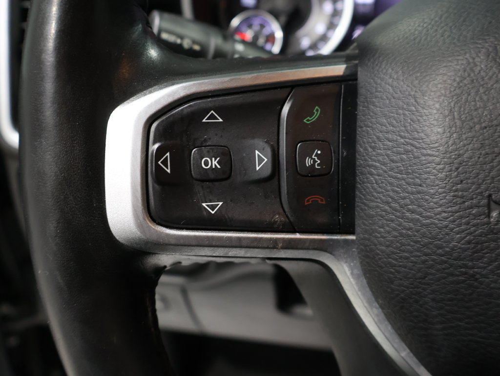 Used 2020 RAM 1500 Big Horn AWD/4WD image 40