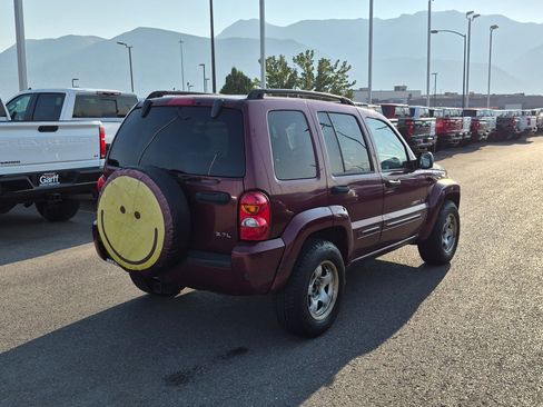 Used 2003 Jeep Liberty Limited AWD/4WD image 3