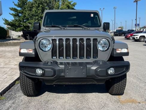 Used 2021 Jeep Wrangler Unlimited Sahara AWD/4WD image 4