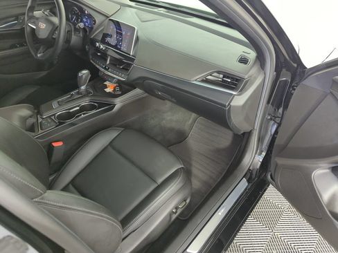 Used 2022 Cadillac CT4 Luxury w/ Sun And Sound Package RWD image 35