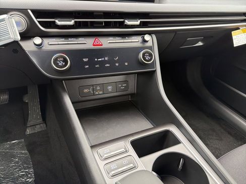 New 2026 Hyundai Sonata Blue FWD image 27