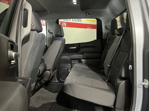 Used 2019 Chevrolet Silverado 1500 Custom w/ Custom Value Package image 21