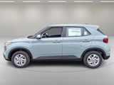 New 2025 Hyundai Venue SE image 4