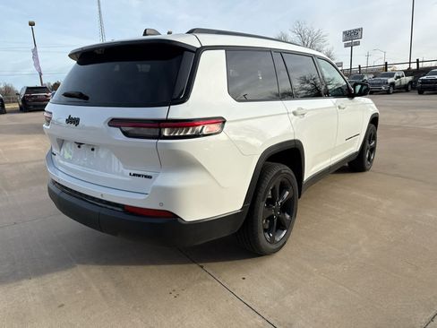 Used 2024 Jeep Grand Cherokee L Limited w/ Luxury Tech Group II image 6