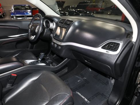 Used 2017 Dodge Journey GT AWD/4WD image 30