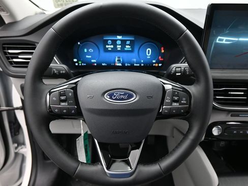 New 2025 Ford Escape Base w/ PHEV Premium Package image 13