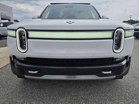Used 2023 Rivian R1S Adventure AWD/4WD image 28