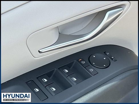 New 2026 Hyundai Tucson SEL FWD image 17