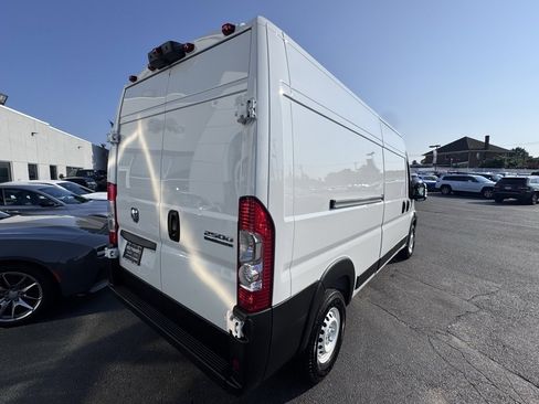 Used 2025 RAM ProMaster 2500 image 8