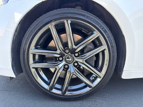 Used 2019 Lexus IS 300 w/ Navigation Package RWD image 9