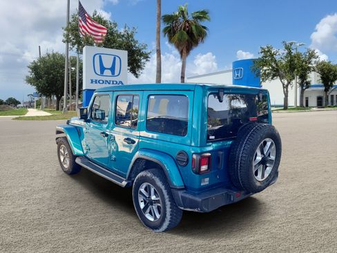 Used 2020 Jeep Wrangler Unlimited Sahara AWD/4WD image 5