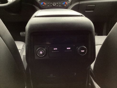 Used 2017 GMC Acadia SLT AWD/4WD image 44