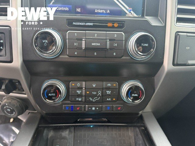 Used 2020 Ford F450 Platinum w/ FX4 Off-Road Package AWD/4WD image 27