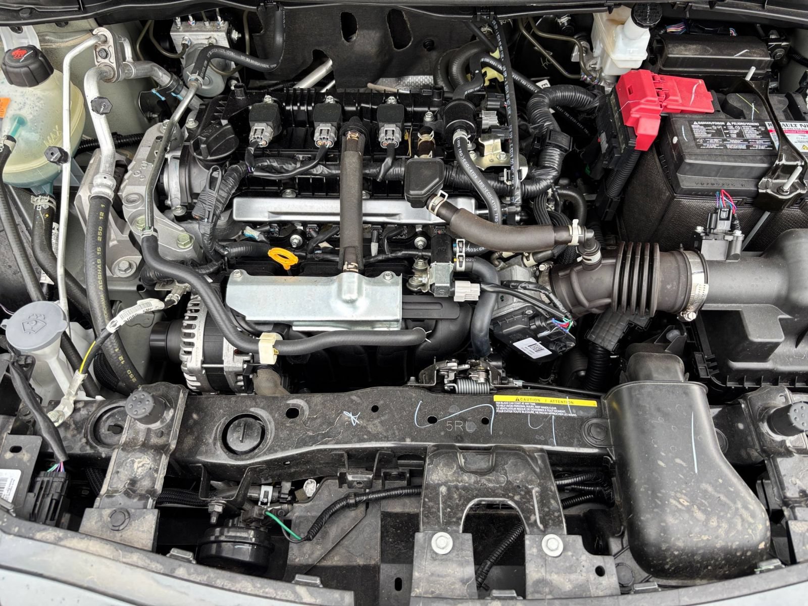 Used 2025 Nissan Versa SV FWD image 29