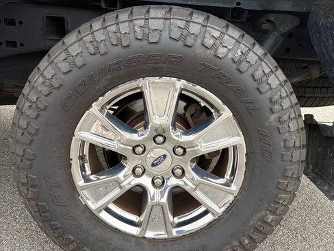 Used 2017 Ford F150 XLT w/ XTR Package AWD/4WD image 8