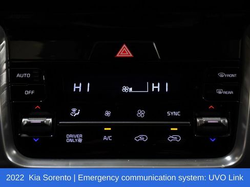 Used 2022 Kia Sorento SX Prestige w/ Panoramic Sunroof Package image 17