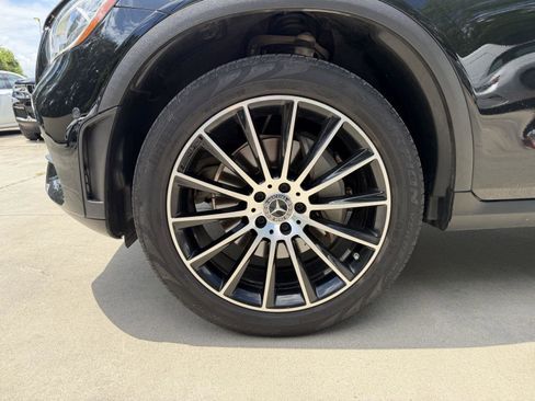 Certified 2021 Mercedes-Benz GLC 300 image 4